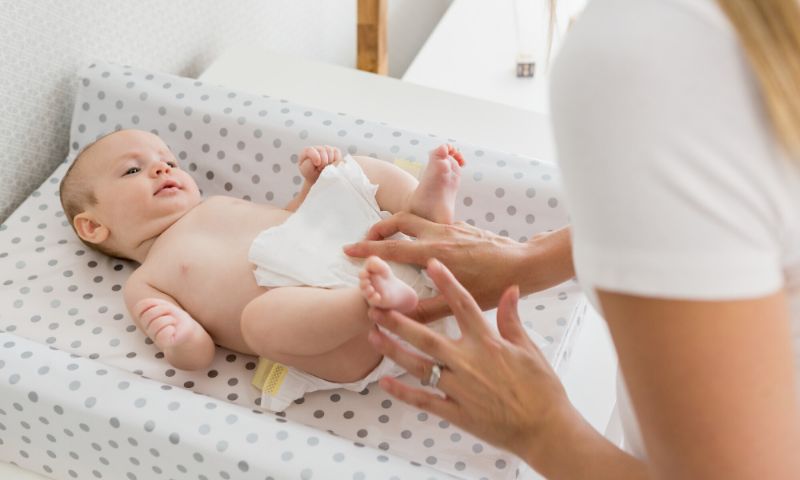 Co najlepiej położyć na przewijak? Sprawdzone rozwiązania na czystość i wygodę